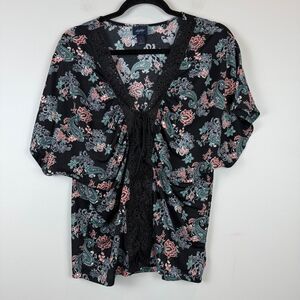 Daytrip Top Women Small Multi Paisley Crochet Lace Trim Kimono Boho Festival Y2K